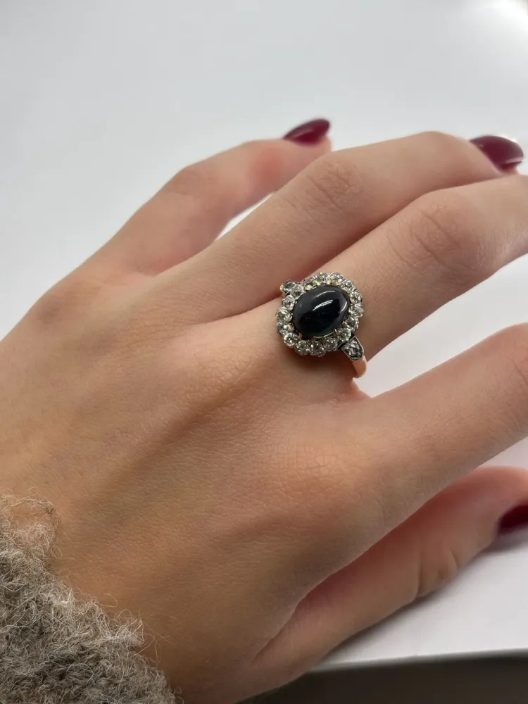 Старинен пръстен от розово злато със сапфир кабошон 3,5 ct и диаманти 0,60 ct