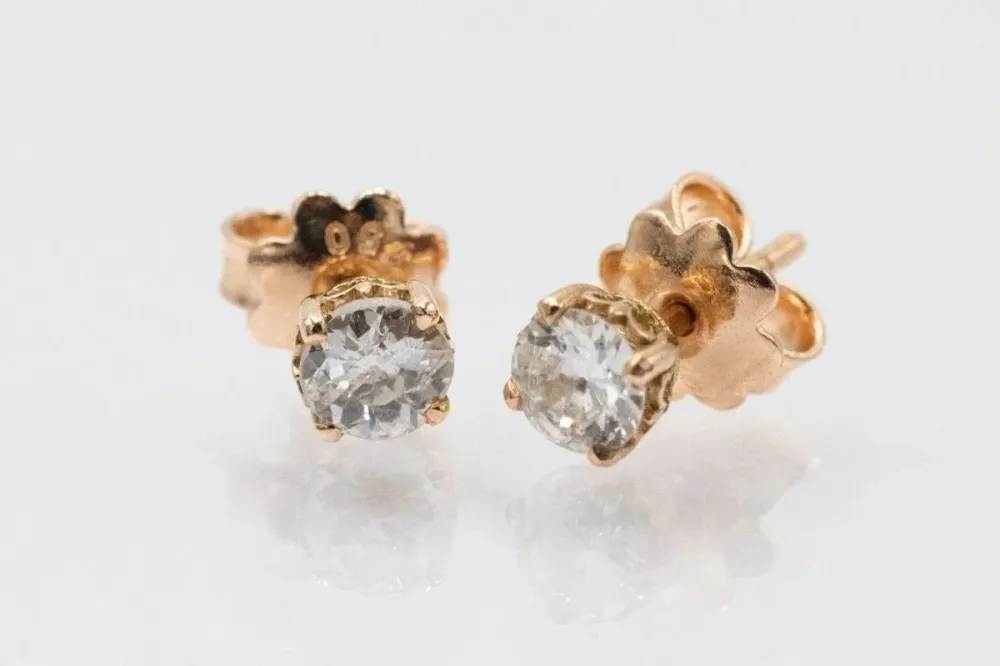 Обеци с диаманти със стара шлифовка с тегло 0,70 ct.