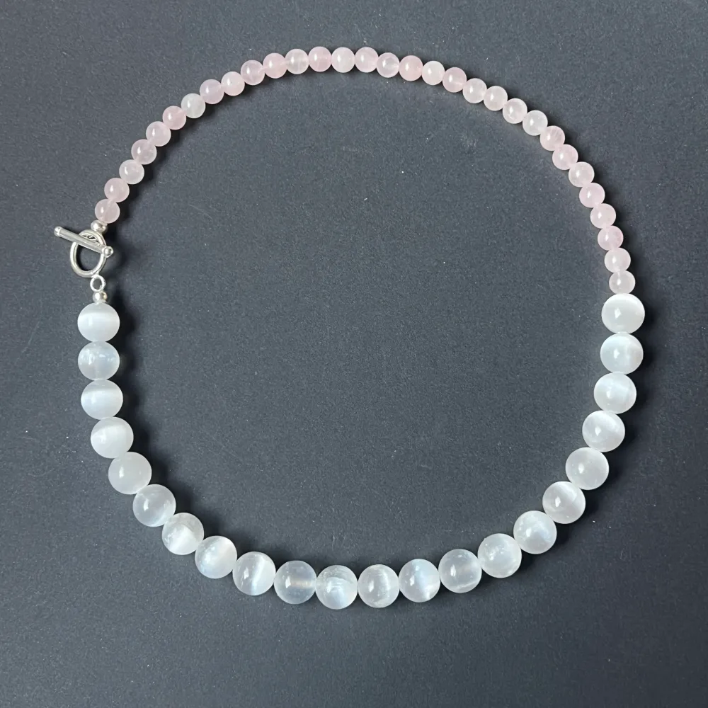 Селенит и розов кварцов колие Любов #92