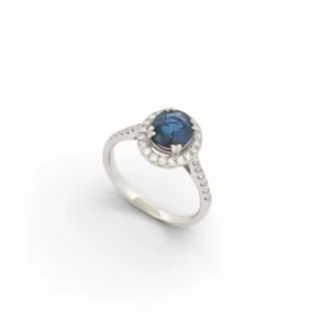 пръстен с инкрустиран сапфир 1.33 ct и диаманти 0.58 ct 53 от бяло злато 3.15 гр