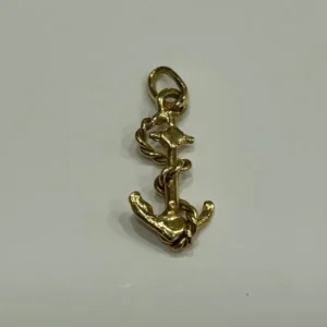 Висулка от жълто злато