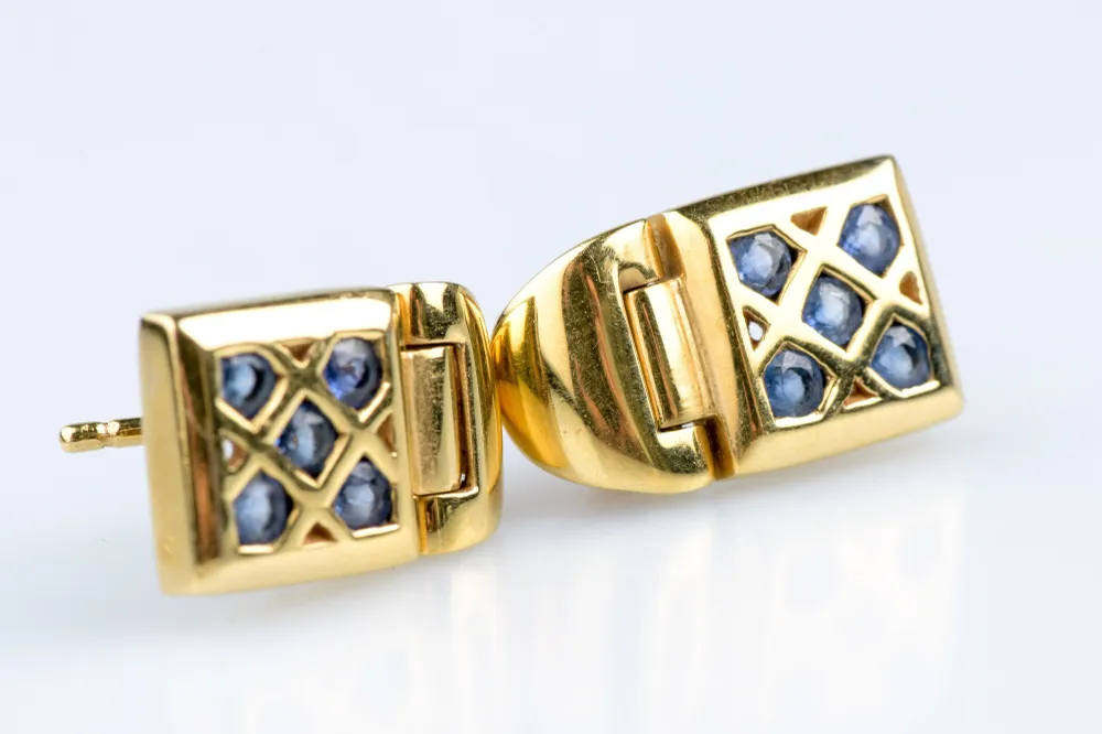 Обеци със сапфир от 18k жълто злато 0,20ct