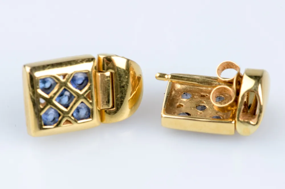 Обеци със сапфир от 18k жълто злато 0,20ct