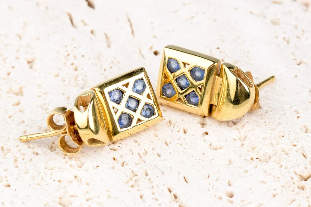 Обеци със сапфир от 18k жълто злато 0,20ct