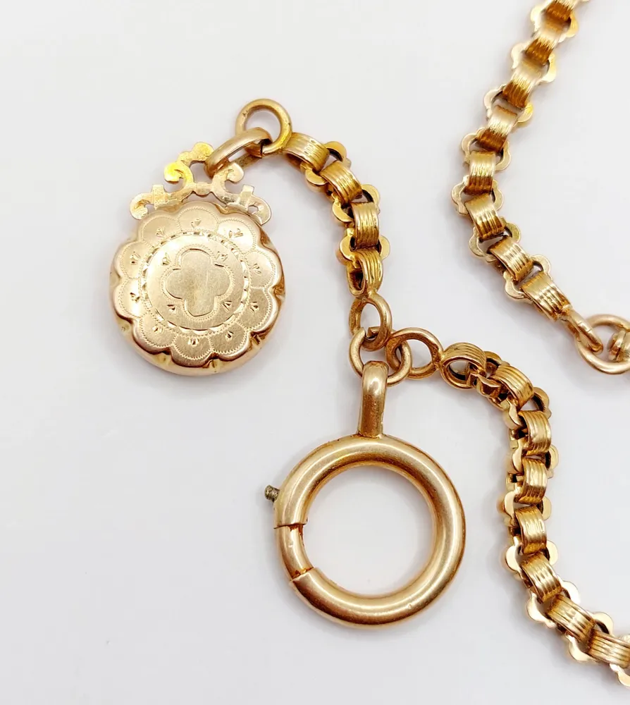 Антична верижка за часовник от 18k розово злато с издълбана висулка (около 1900 г.)