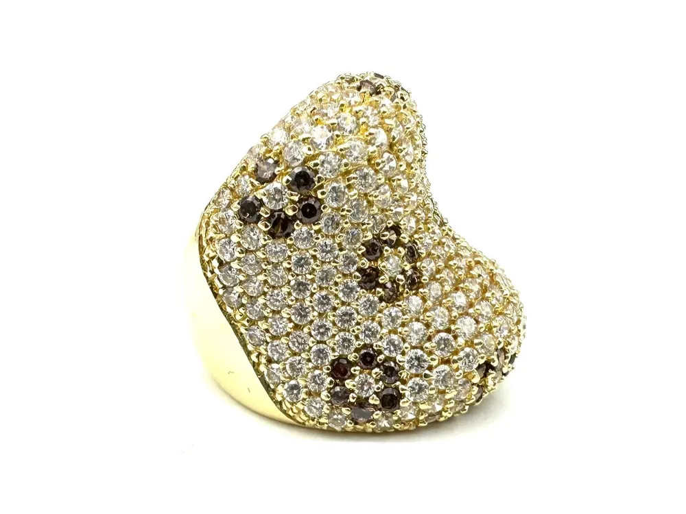 Пръстен от жълто злато 18K, инкрустиран с бели и коняк диаманти (4.2ct)
