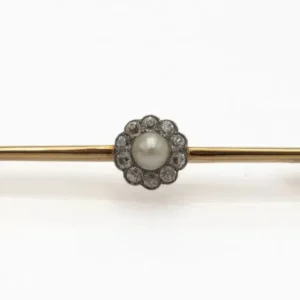 Старинна златна брошка с перла и бели сапфири, Швеция, около 1920 г.