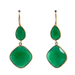 Зелен ахат и златни обеци