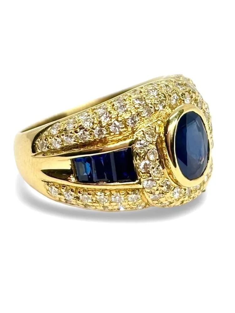Пръстен от жълто злато със сапфир 2,5 ct и диаманти 1 ct