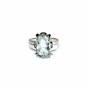 Пръстен от бяло злато и аквамарин