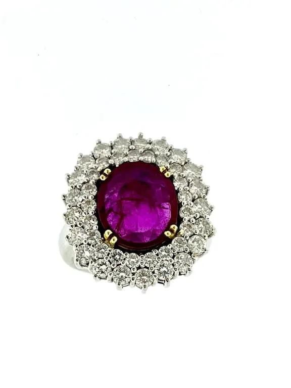 Коктейлен пръстен от бяло злато, диаманти и рубини 3.40cts IGI сертификат