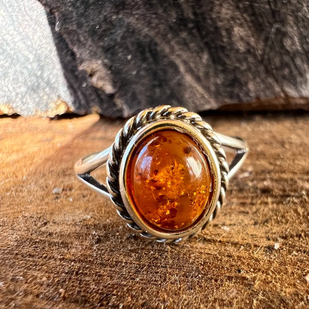 Сребърен пръстен с кехлибар Amber15