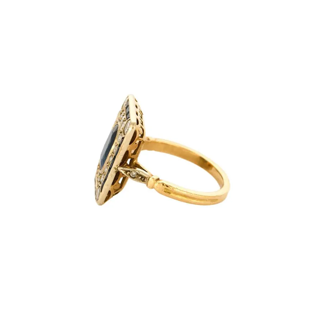 Пръстен Art Deco от 18K жълто злато с диаманти и сапфири