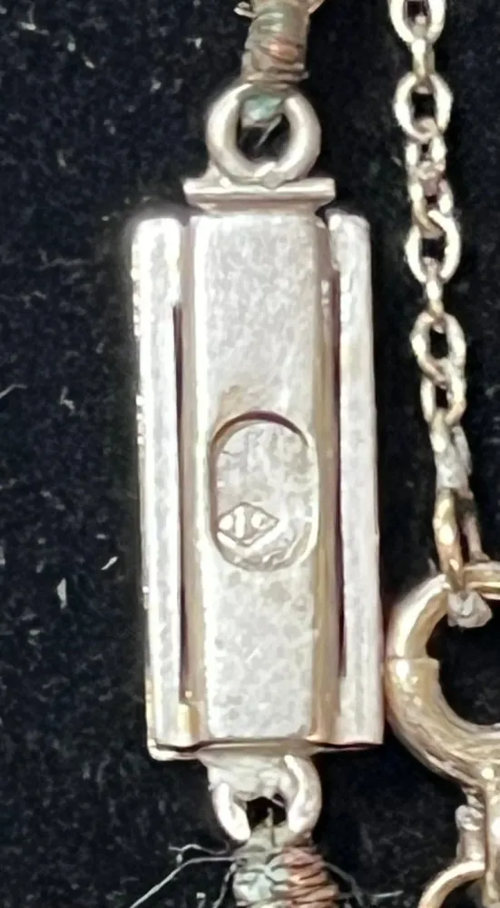Колие Art Deco с низ от култивирани перли, закопчалка от 18K бяло злато и диаманти