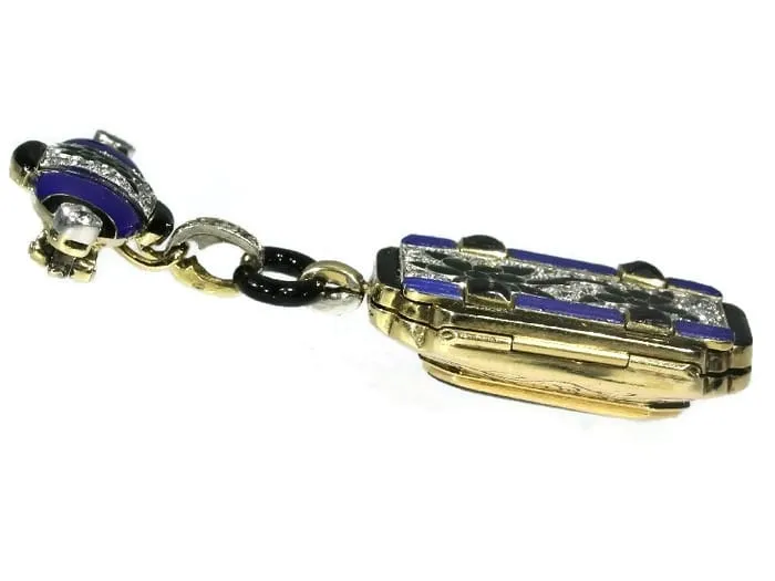 Отгласи на елегантност: виенски часовник Art Deco, вдъхновен от Boucheron