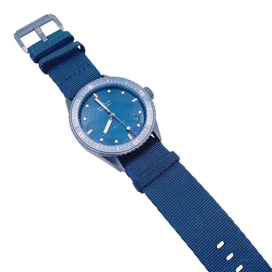 Часовник за гмуркане Blancpain, "Fifty Fathoms Bathyscaphe", керамика.