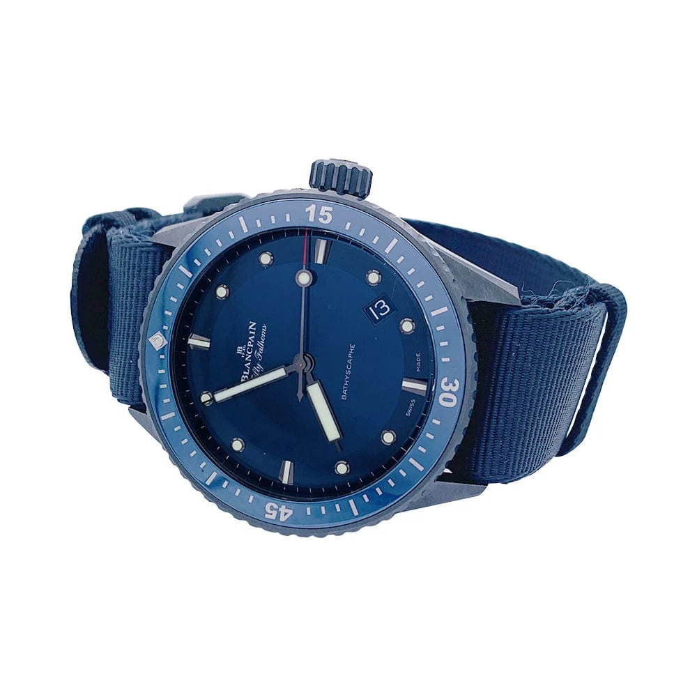 Часовник за гмуркане Blancpain, "Fifty Fathoms Bathyscaphe", керамика.