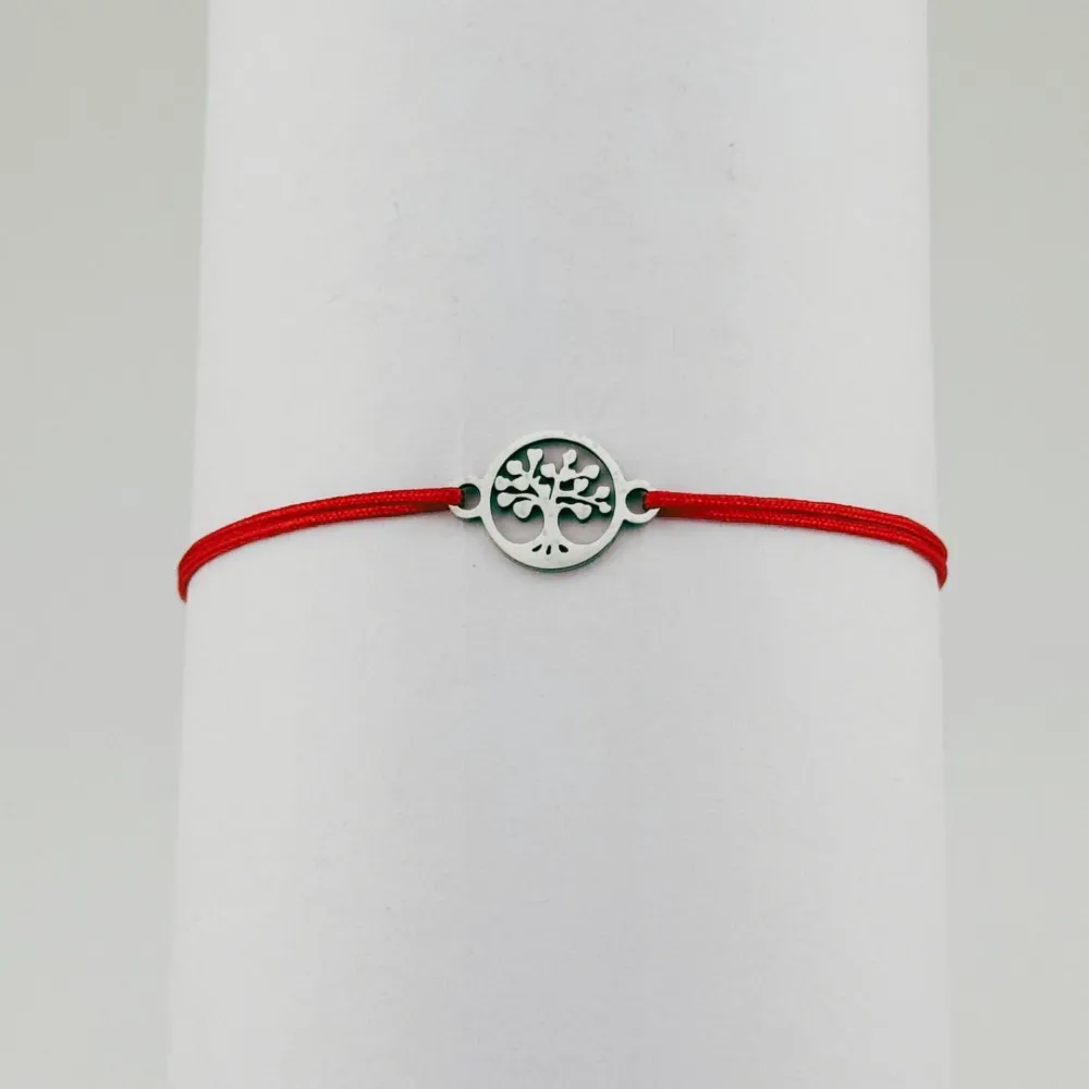 Bratara Martisor pentru Dama, Jolie, Model Copac Cerc, Set 12 bucati, Pandativ Argintiu din Inox cu Snur Rosu Ajustabil