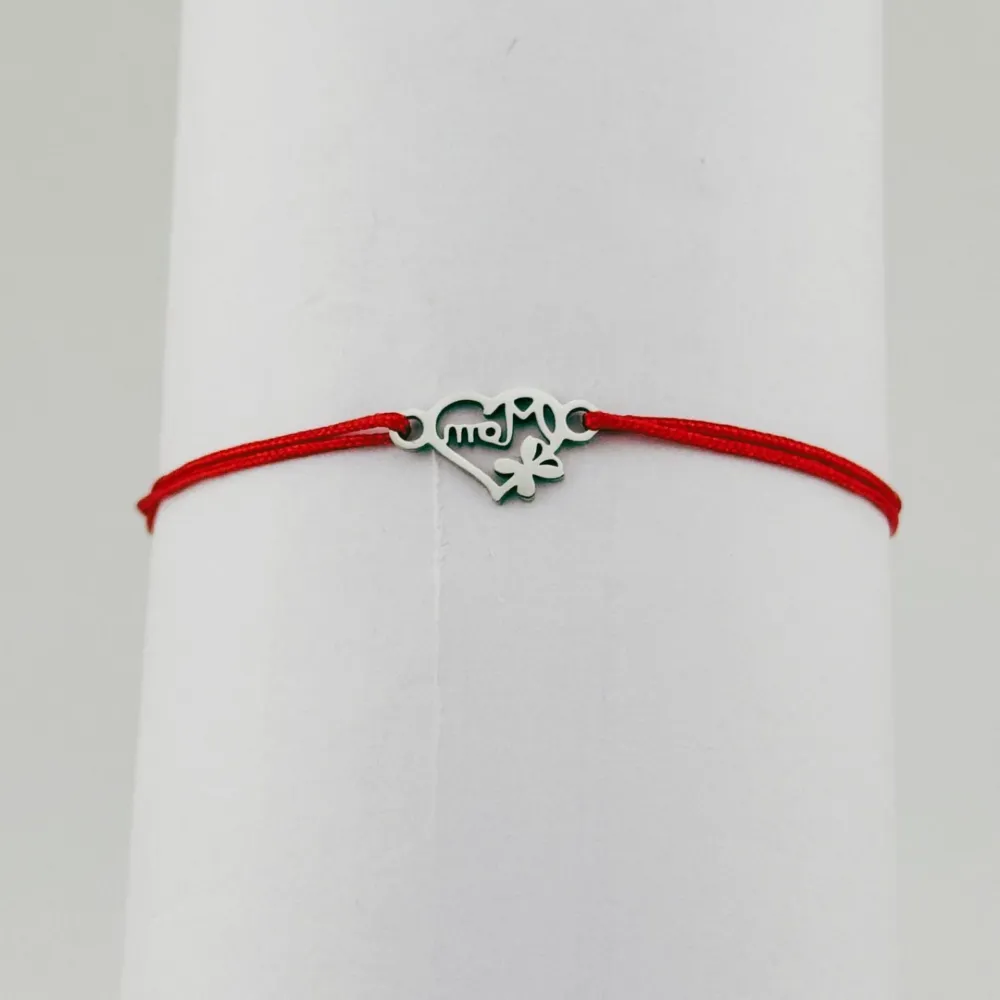 Bratara Martisor pentru Dama, Jolie, Model Inima cu Fluture, Set 12 bucati, Pandativ Argintiu din Inox cu Snur Rosu Ajustabil