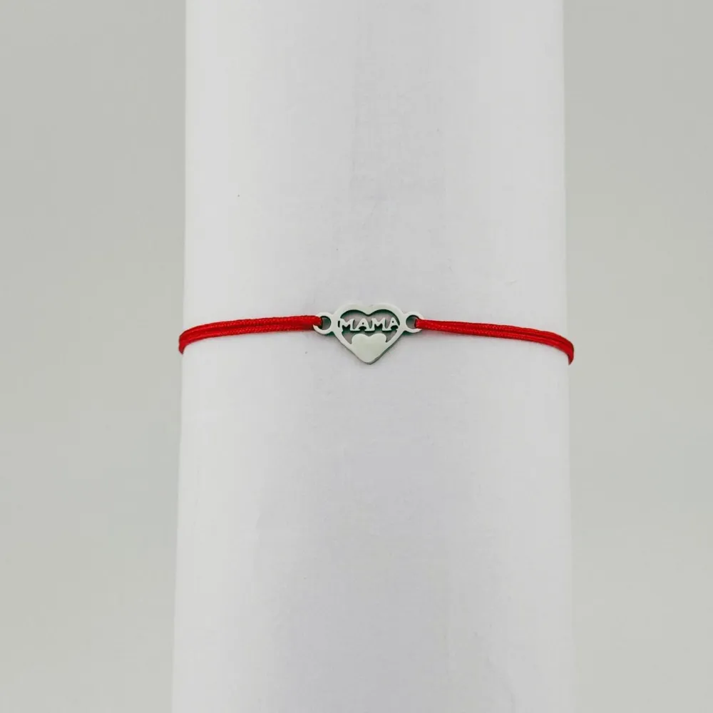 Bratara Martisor pentru Dama, Jolie, Model Inima cu Text Mama, Set 12 bucati, Pandativ Argintiu din Inox cu Snur Rosu Ajus...