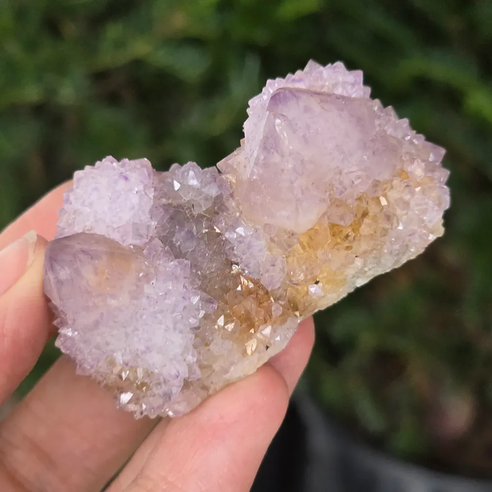 Cactus quartz cluster / люляк аметист кварцов дух модел 18A