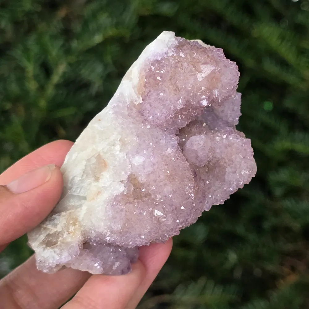 Cactus quartz cluster / люляк аметист кварцов дух модел 46