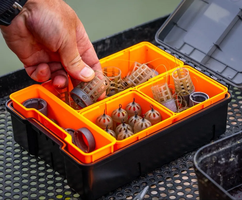 COMPACT FUSION FEEDER BOX