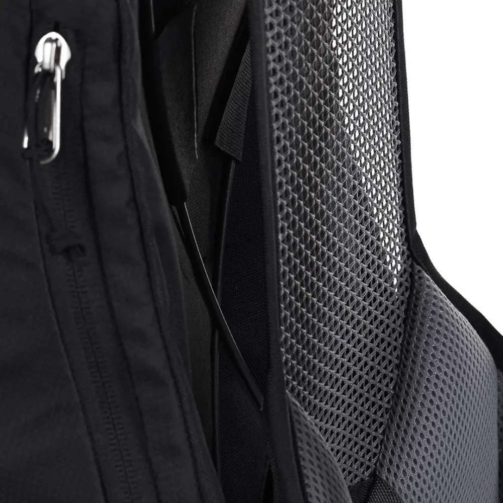 Раница за туризъм DEUTER AC LITE 16, черна