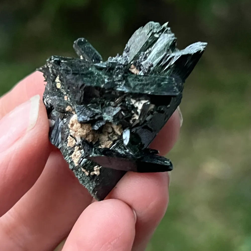 Egirin cluster mini smoky/черен кварц Zomba m16