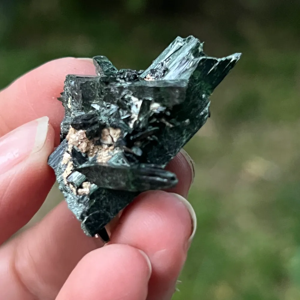 Egirin cluster mini smoky/черен кварц Zomba m16