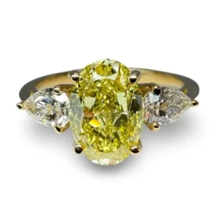 Пръстен от жълто злато и диаманти Fancy Intense Yellow 1.77 ct