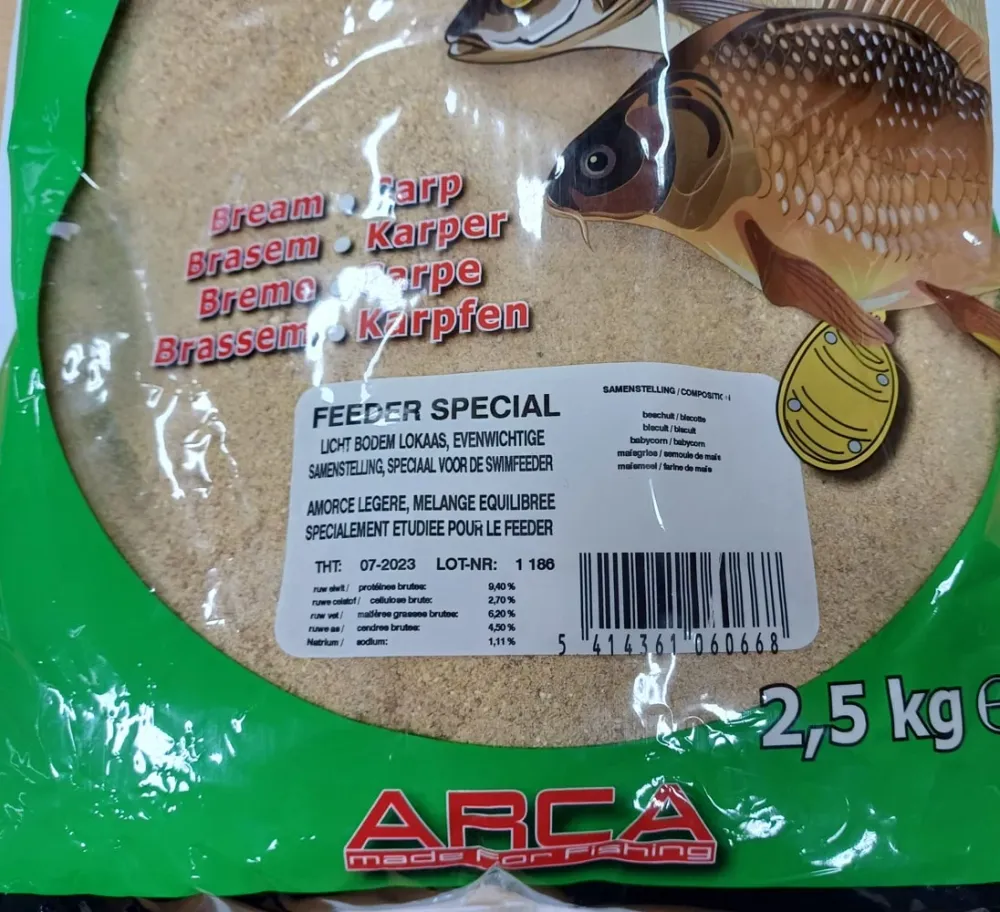 FEEDER SPECIAL 2.5kg