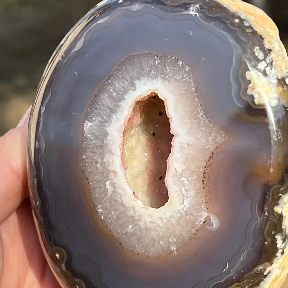Поставка за ахат Geode модел 1