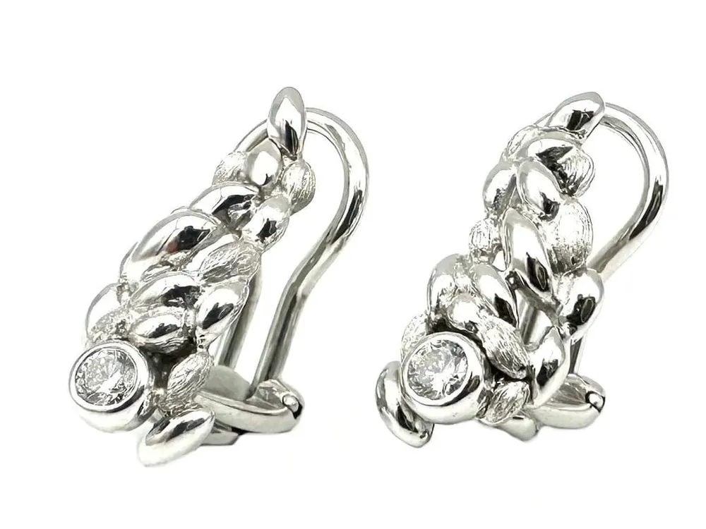 GILBERT ALBERT. Обици от бяло злато 18K и диаманти