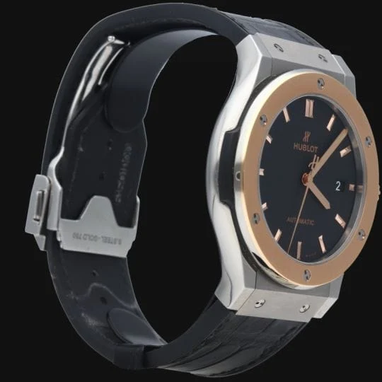 Часовник Hublot Classic Fusion 45