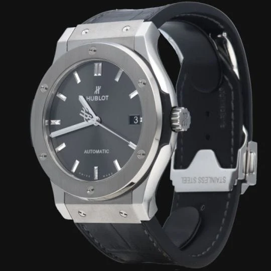 Часовник Hublot Classic Fusion 45