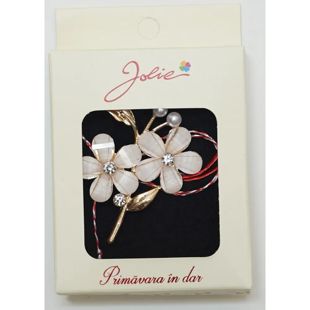 Martisor Brosa Medie, Multicolora, Dimensiune Brosa Aprox 5 cm, Material Metal, Model 12
