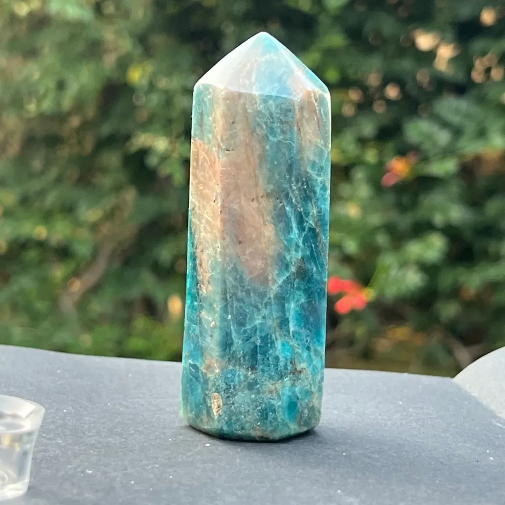 Obelisk апатичен модел 3