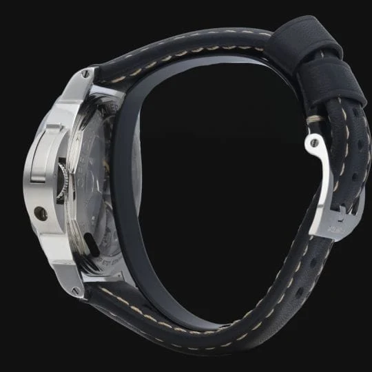 Базов часовник Panerai Luminor