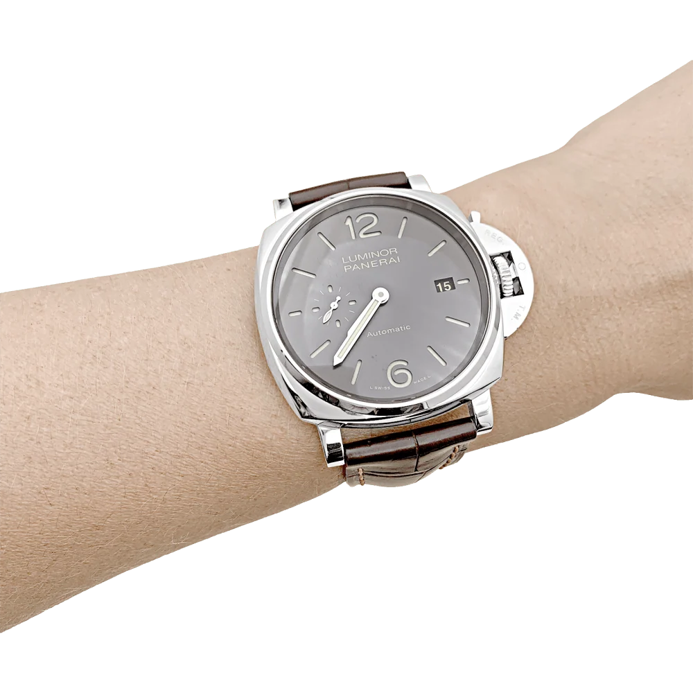 Часовник "Panerai Luminor Due", стомана, кожа.