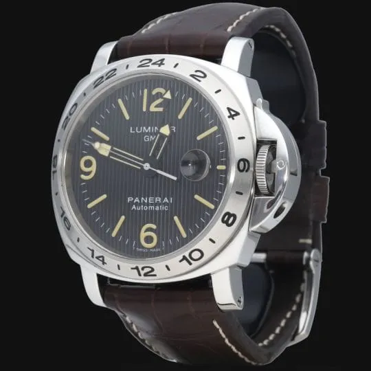 Часовник Panerai Luminor GMT