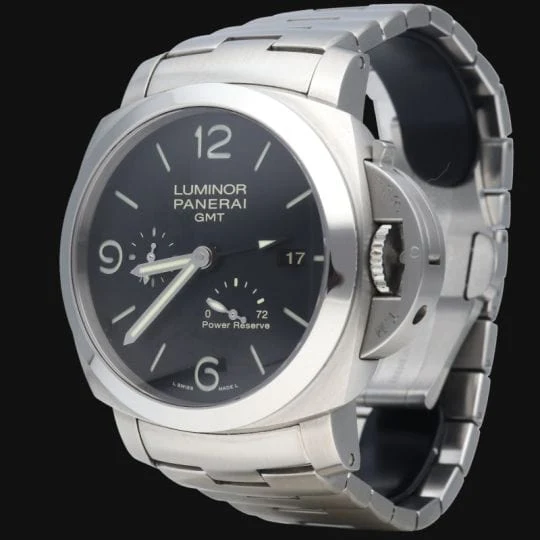 Часовник Panerai Luminor GMT Power Reserve