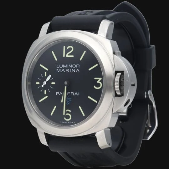 Часовник Panerai Luminor Marina с лого