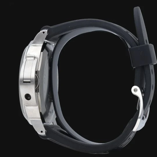 Часовник Panerai Luminor Marina с лого