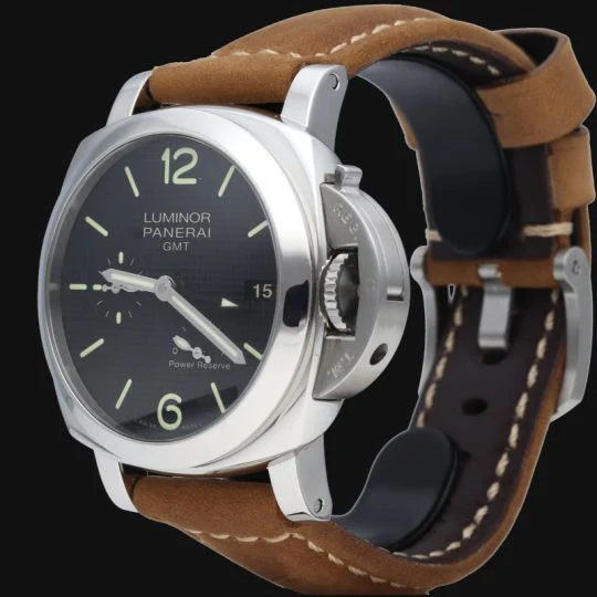 Panerai часовник Luminor Power Reserve
