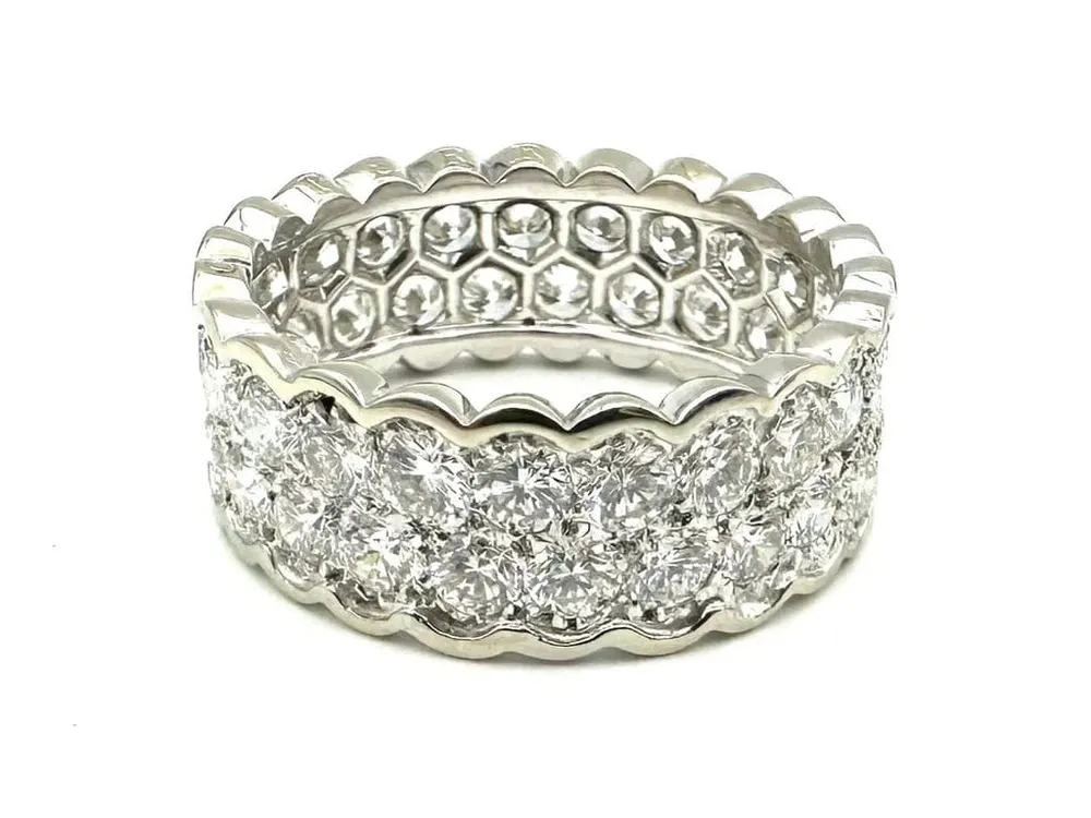 OJ PERRIN. Пръстен от бяло злато, Платина и диаманти 3.20ct