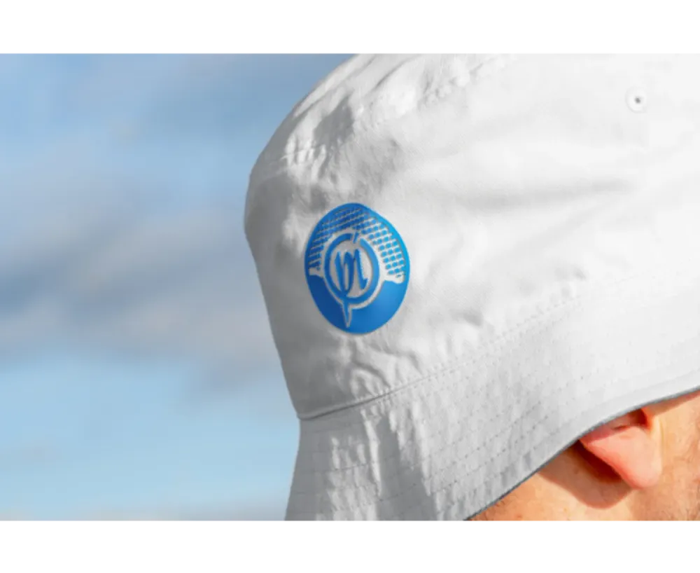 REVERSIBLE BUCKET HAT