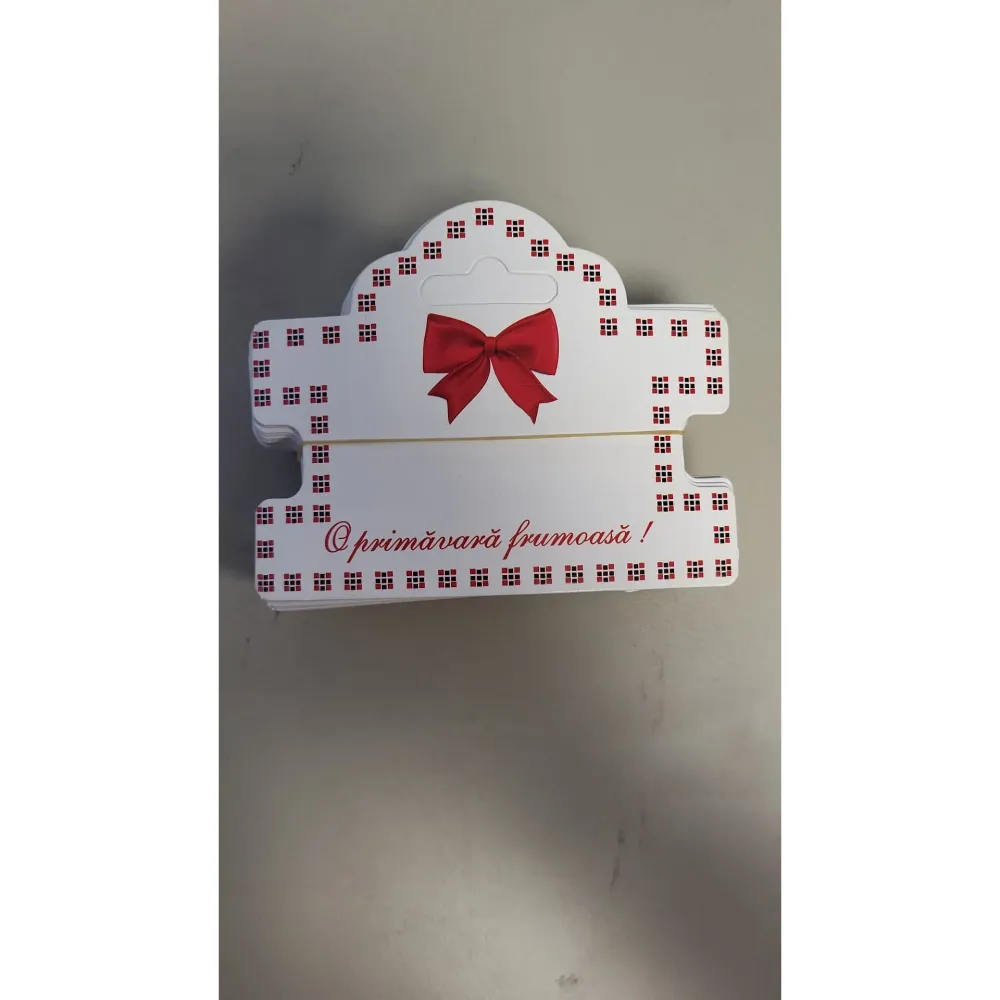 Set 100 buc Cartonas Martisor Model Funda, Patratele