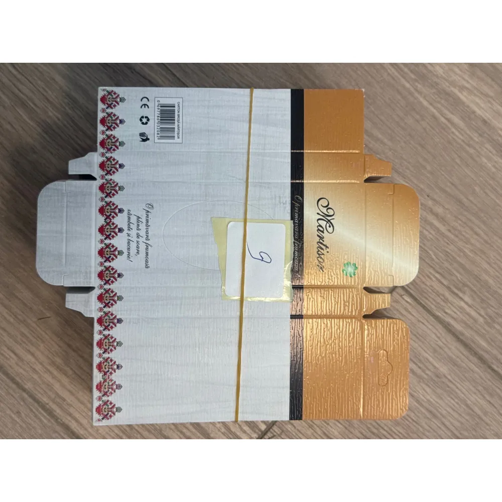 Set 100 Bucati Ambalaj Martisor/Brosa Auriu cu Motive Populare