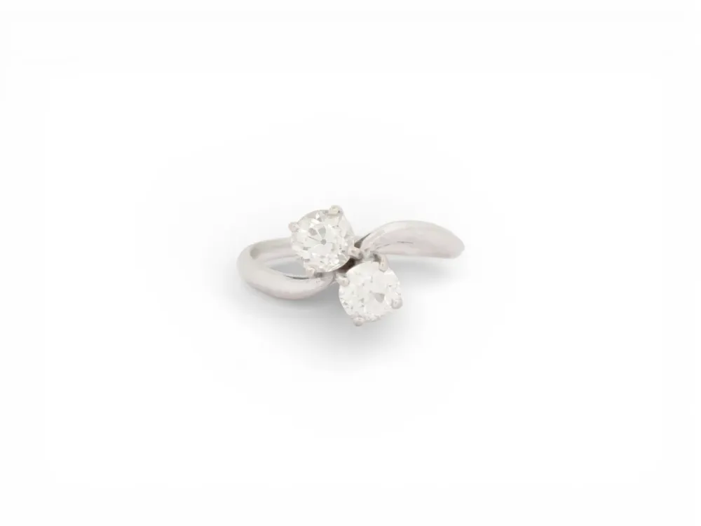 пръстен с инкрустирани Toi & Moi 2 диаманта 0.95ct t53 от бяло злато 18k 3g